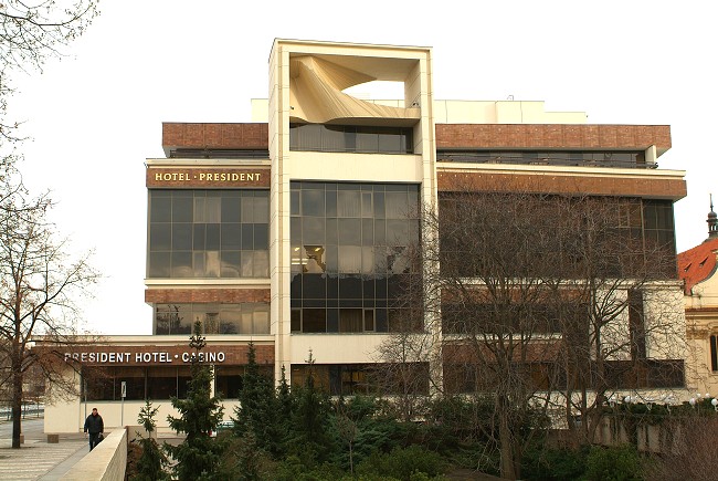 Leisztner Roland Projects